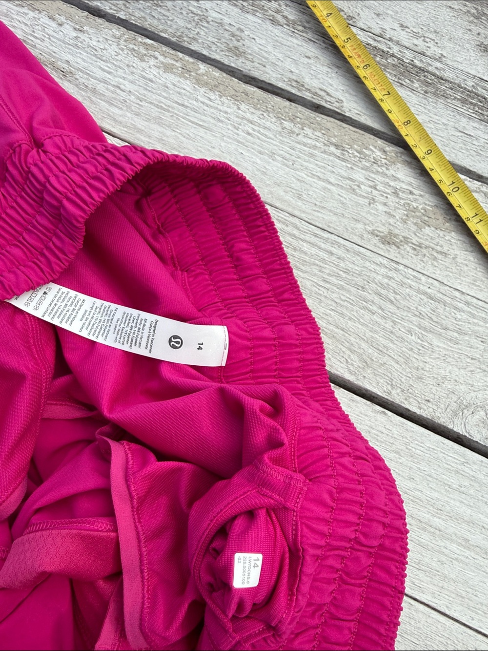 Lululemon Hotty Hot High-Rise Lined Short 4" Pink Flare Size 14 NWT - Picture 6 of 6
